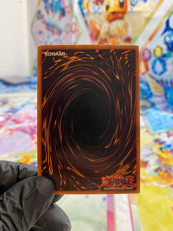 Yu-Gi-Oh! Blue-Eyes Ultimate Dragon (RP01-EN000) - GOOD
