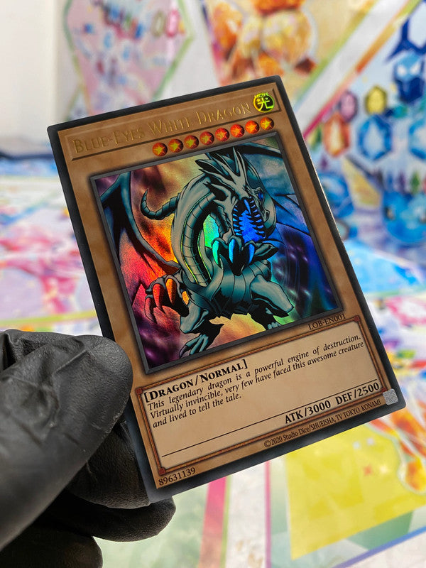 Yu-Gi-Oh! Blue-Eyes White Dragon (LOB-EN001) - NM