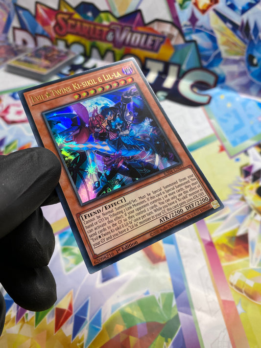 Yu-Gi-Oh! Evil Twins Ki-sikil &amp; Lil-la (RA04-EN037) Ultra Rare - NM/M