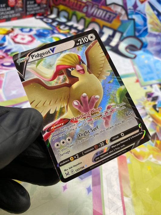Pokémon Pidgeot V #137 - NM/M