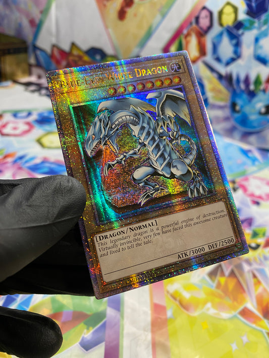 Yu-Gi-Oh! Blue-Eyes White Dragon (LC01-EN004) Quarter Century Secret Rare Limited Edition - NM