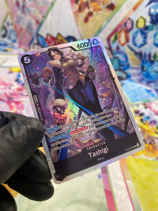 One Piece Tashigi SR (ST19-003) - NM/M